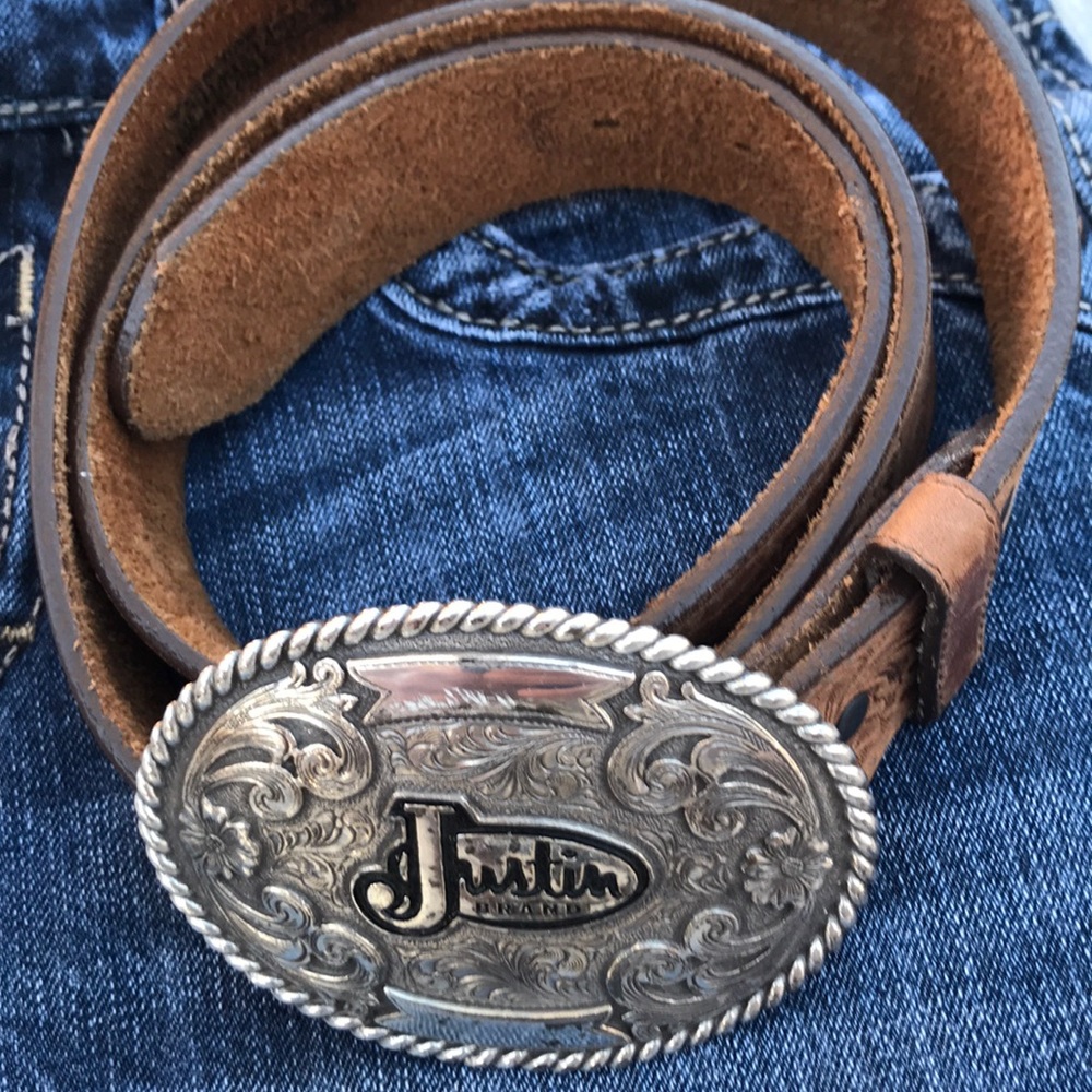 Justin Trophy Buckle Belt